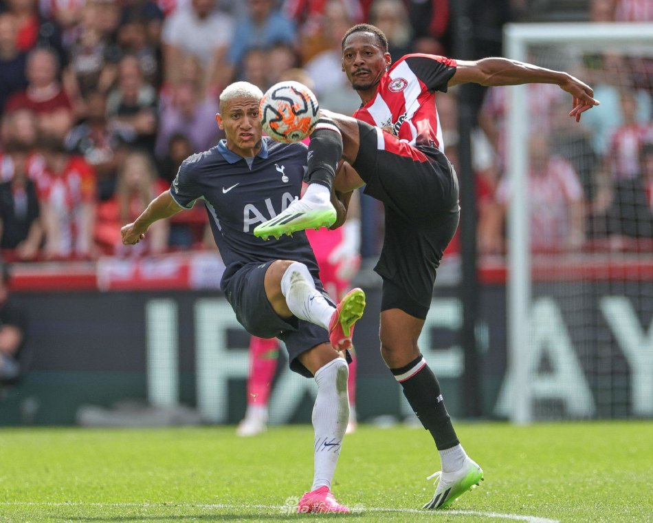 替补登场 替补登场