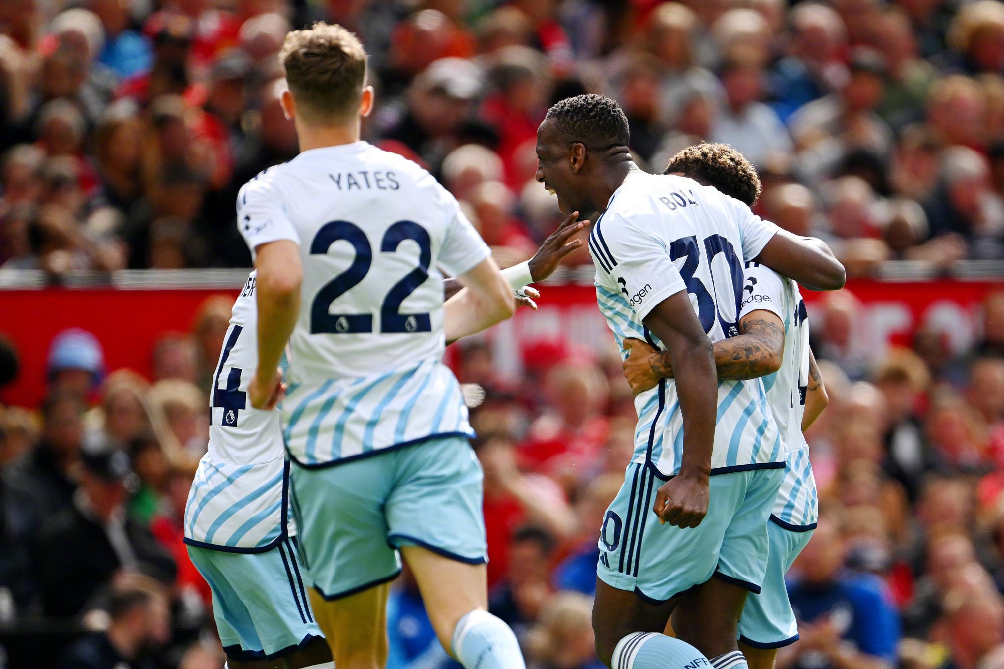 攻变得更加 攻变得更加